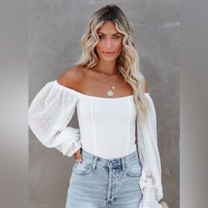 Promesa / Off the Shoulder / Balloon Sleeve / Sheer Swiss Dot Detail Bodysuit /